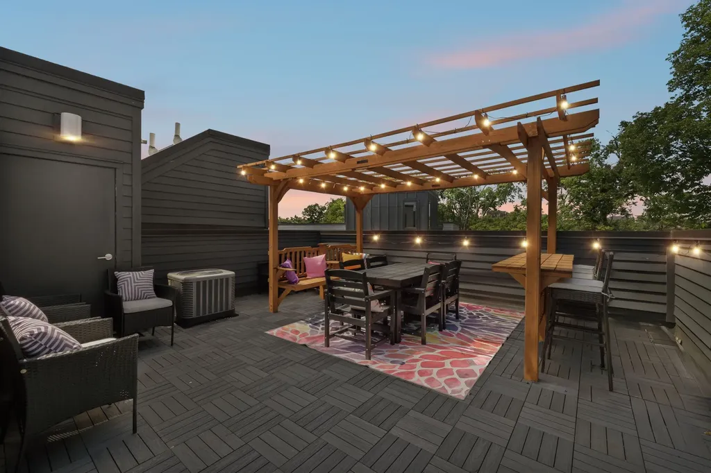 2003 Beech Avenue Nashville TN 37204