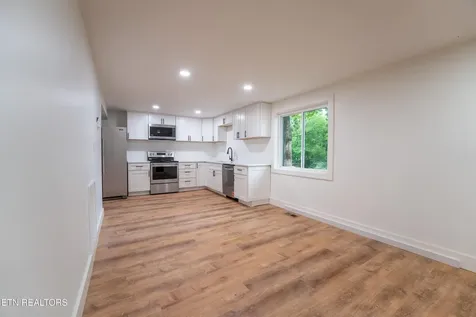 2212 Byington Solway Road Knoxville TN 37931