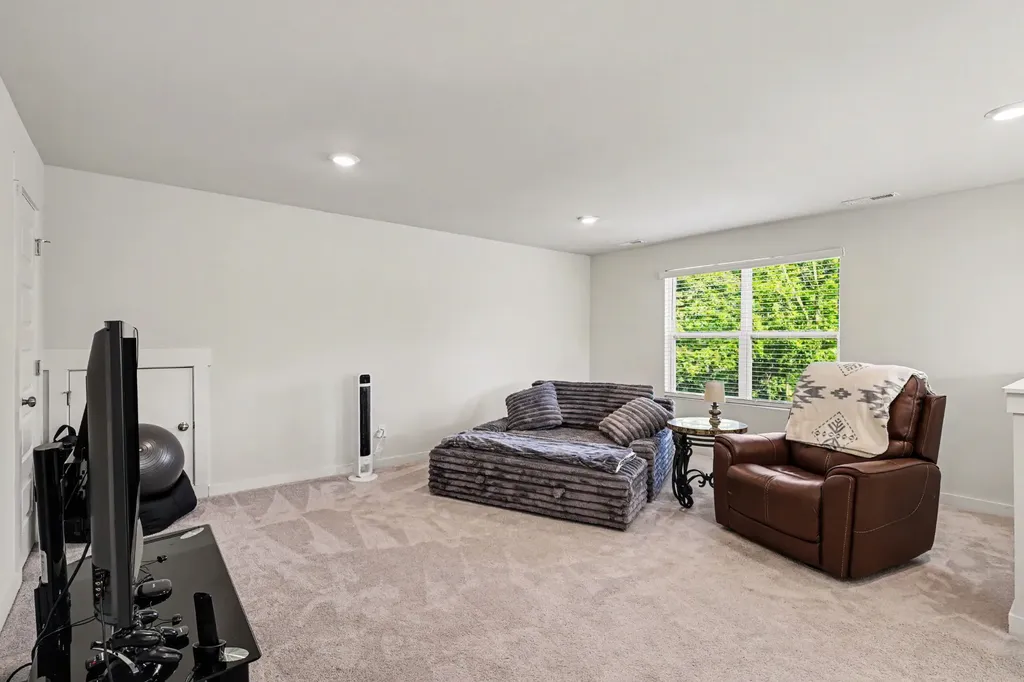2439 Williams Ridge Drive Columbia TN 38401