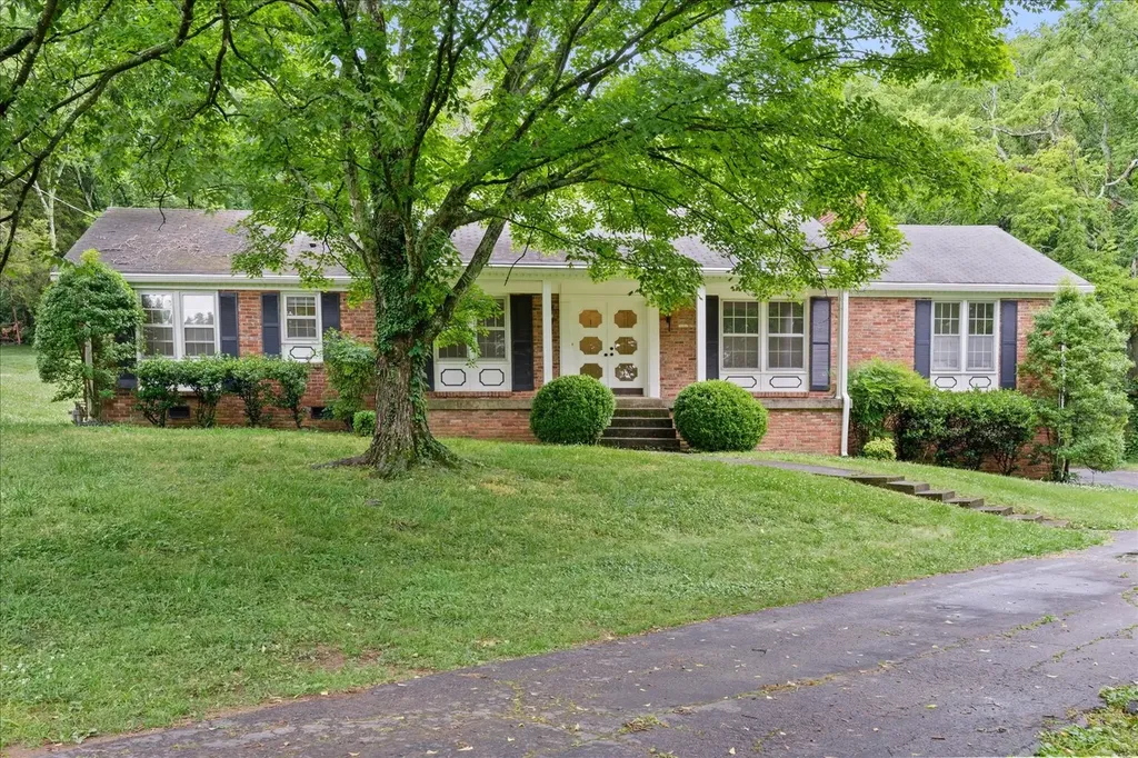 7970 Hooten Hows Road Nashville TN 37221