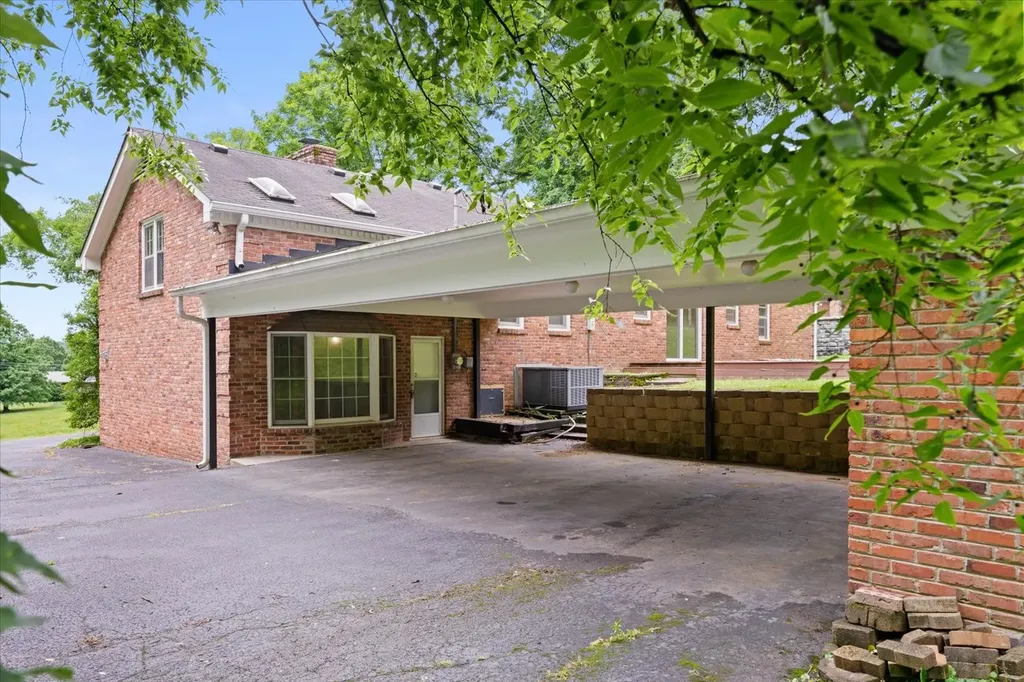 7970 Hooten Hows Road Nashville TN 37221