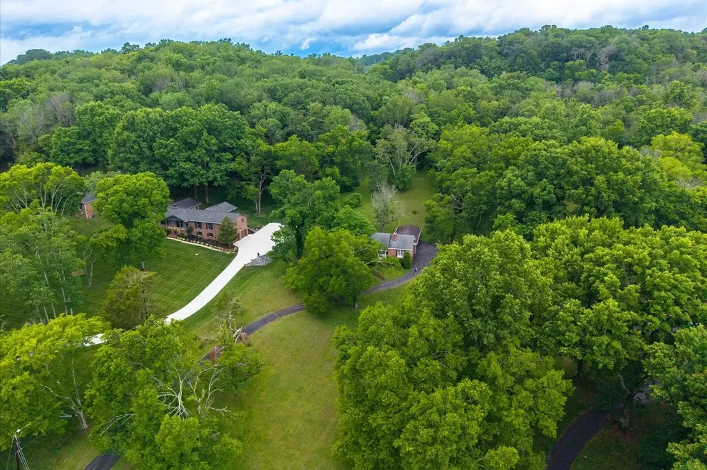 7970 Hooten Hows Road Nashville TN 37221
