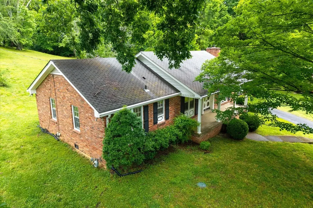 7970 Hooten Hows Road Nashville TN 37221