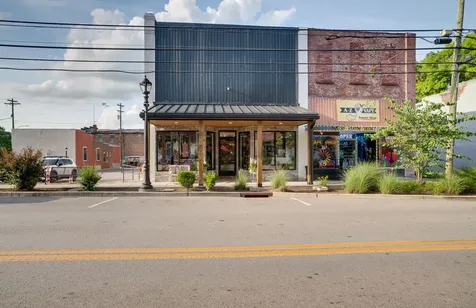109 E Main Street Hartsville TN 37074