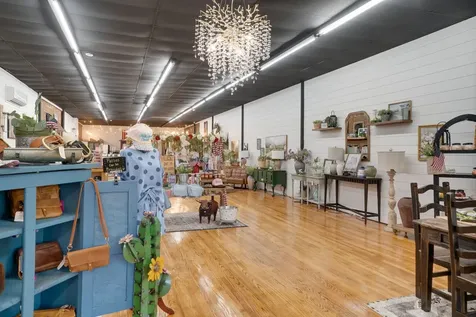 109 E Main Street Hartsville TN 37074
