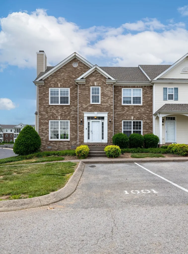 1001 Mckenna Drive Thompsons Station TN 37179