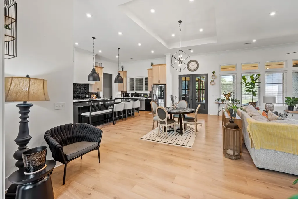 4035 Christiana Hoovers Gap Road Christiana TN 37037