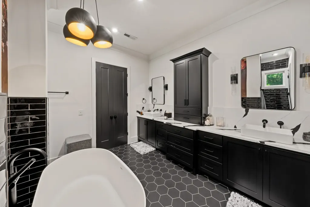 4035 Christiana Hoovers Gap Road Christiana TN 37037