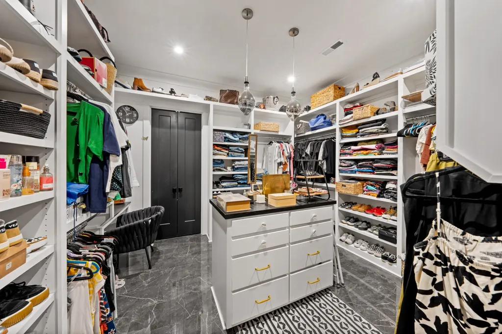 4035 Christiana Hoovers Gap Road Christiana TN 37037