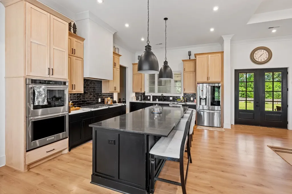 4035 Christiana Hoovers Gap Road Christiana TN 37037