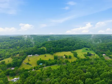 615 Rogues Fork Road Bethpage TN 37022