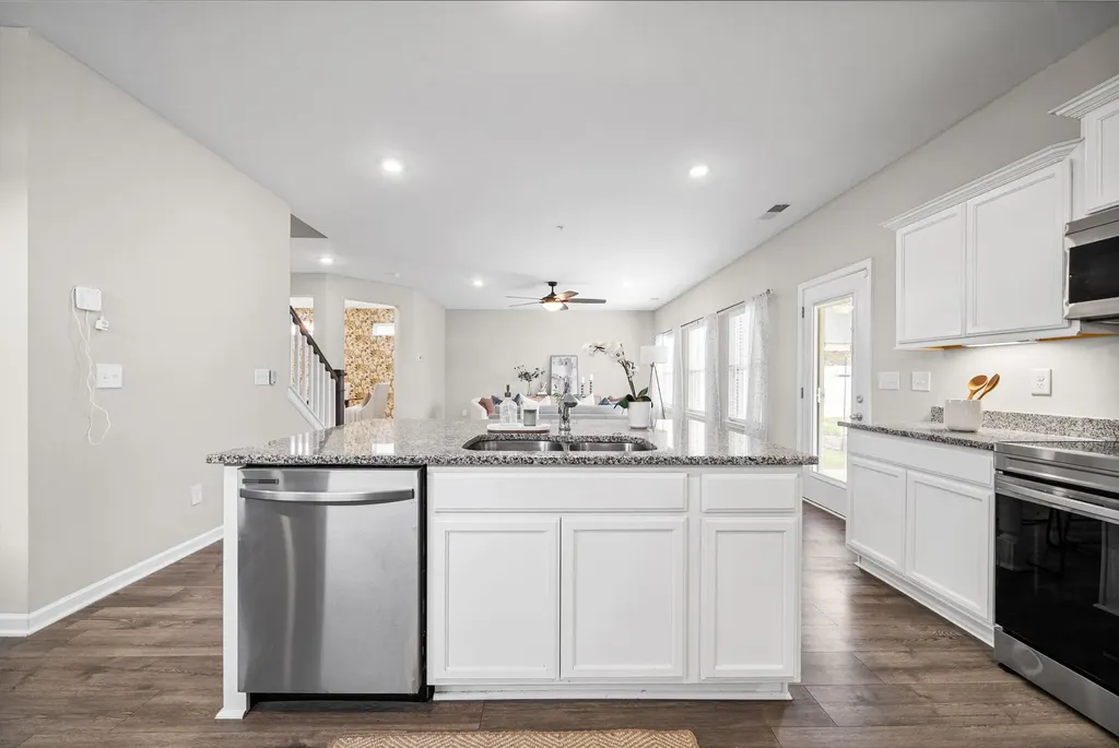 719 Reflections Lane Pleasant View TN 37146