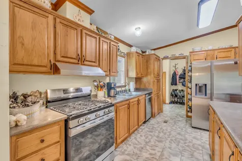 593 Rogues Fork Road Bethpage TN 37022