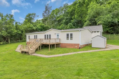 593 Rogues Fork Road Bethpage TN 37022