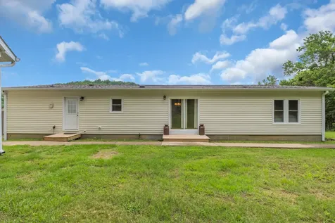 593 Rogues Fork Road Bethpage TN 37022