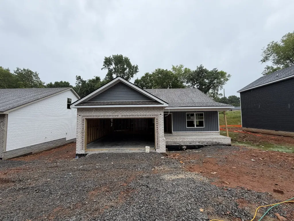 156 Irish Hills Clarksville TN 37042
