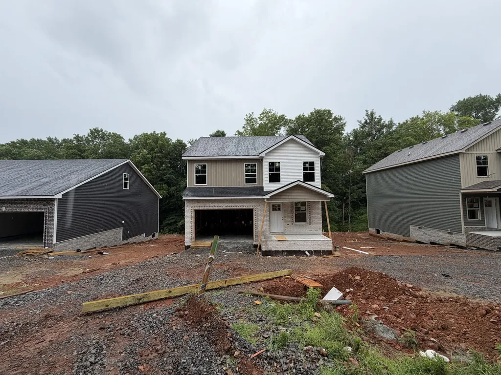 160 Irish Hills Clarksville TN 37042