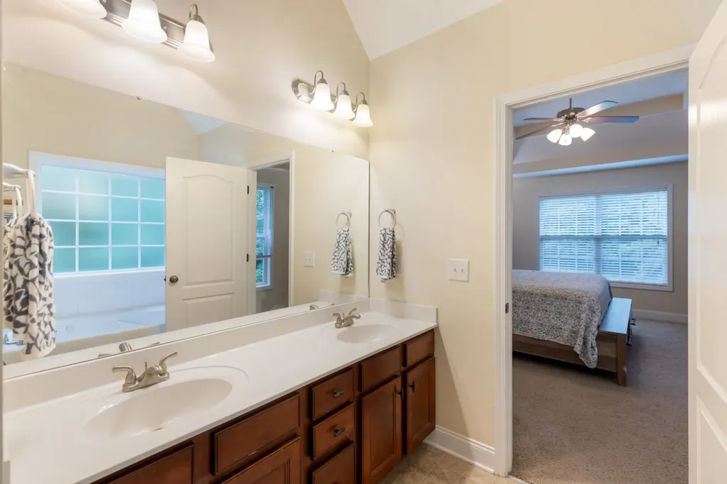 379 Misty Drive Pleasant View TN 37146