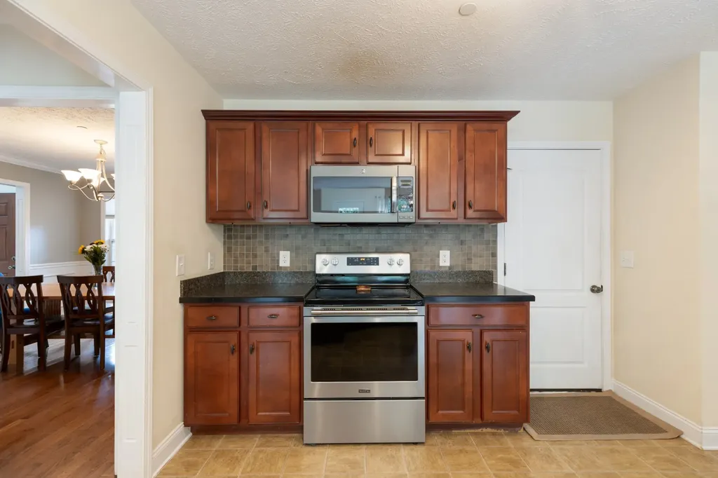 379 Misty Drive Pleasant View TN 37146