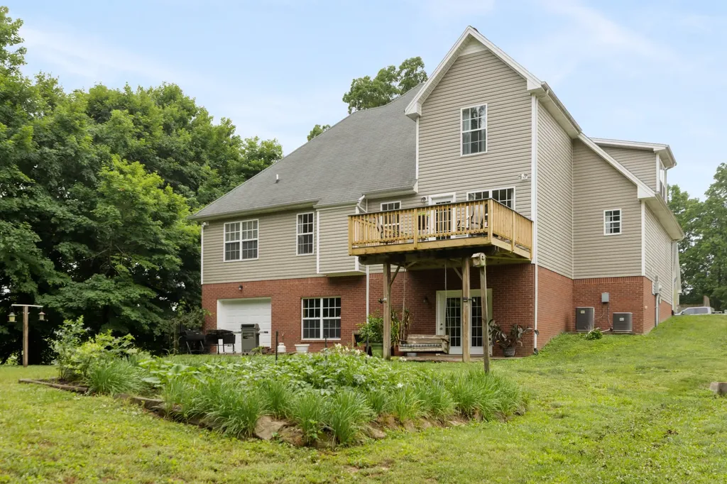 379 Misty Drive Pleasant View TN 37146