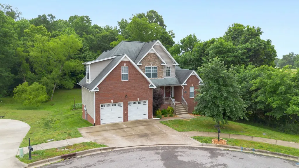 379 Misty Drive Pleasant View TN 37146