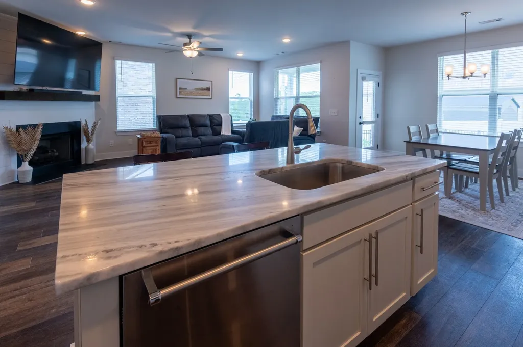 241 Griffin Lane Gallatin TN 37066