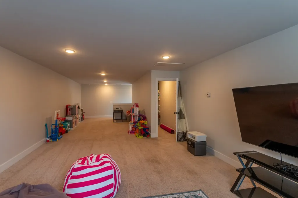 241 Griffin Lane Gallatin TN 37066