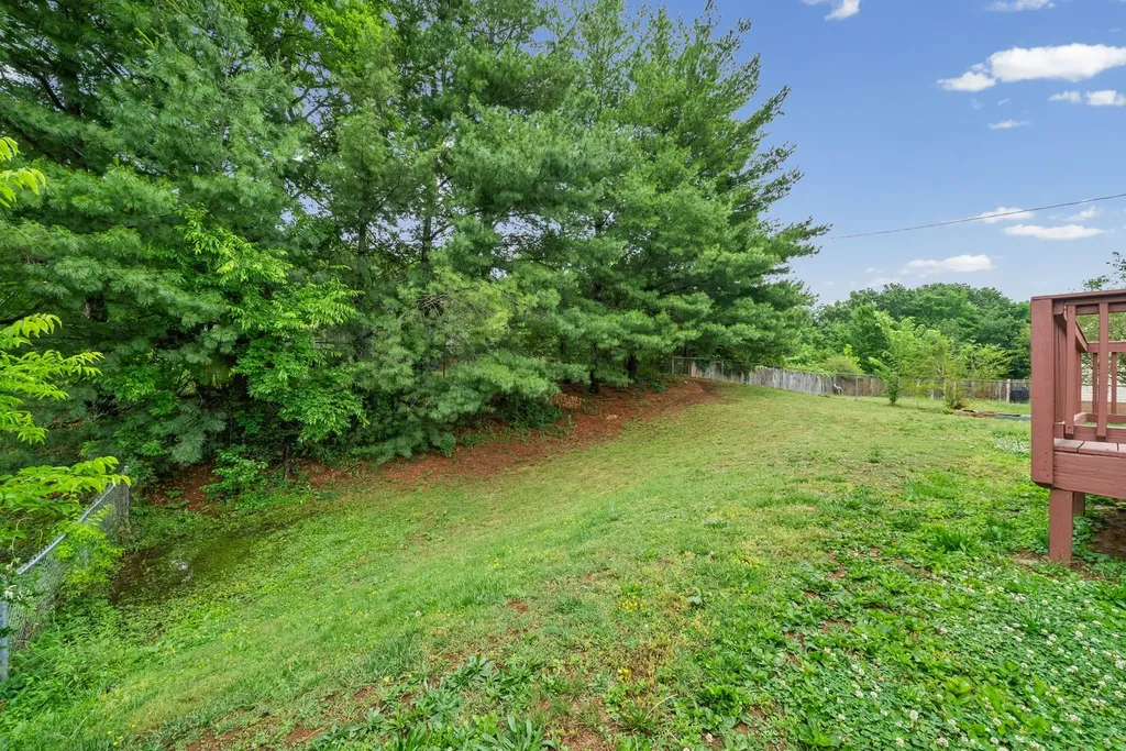 354 Broadmore Drive Clarksville TN 37042