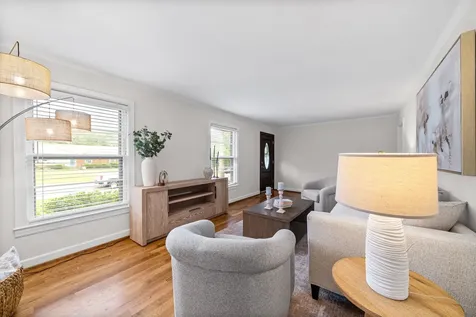 607 Elaine Drive Nashville TN 37211