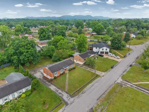 607 Elaine Drive Nashville TN 37211