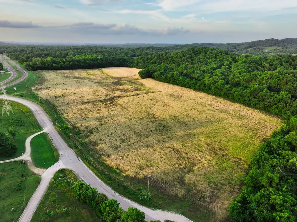 0 Lawrenceburg Highway Mount Pleasant TN 38474