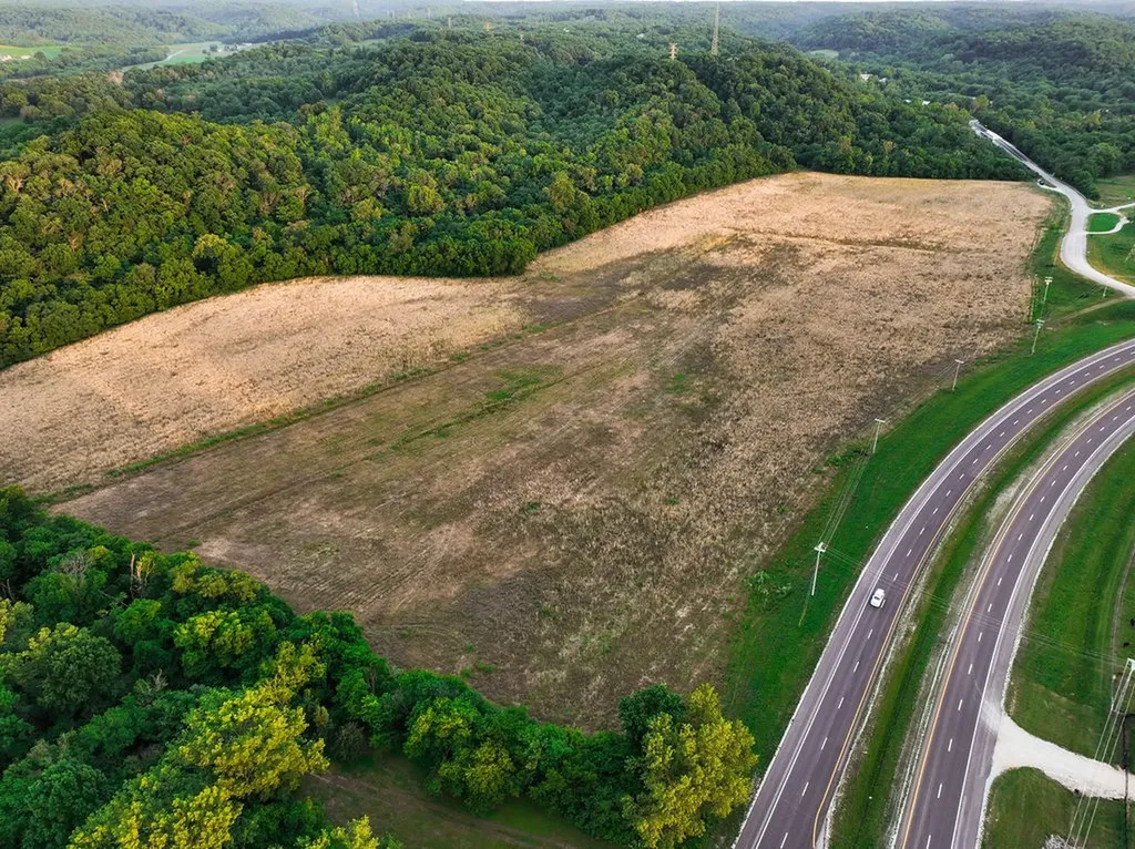 0 Lawrenceburg Highway Mount Pleasant TN 38474