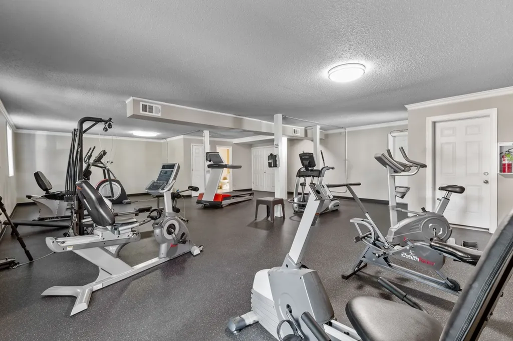 6680 Charlotte Pike Nashville TN 37209