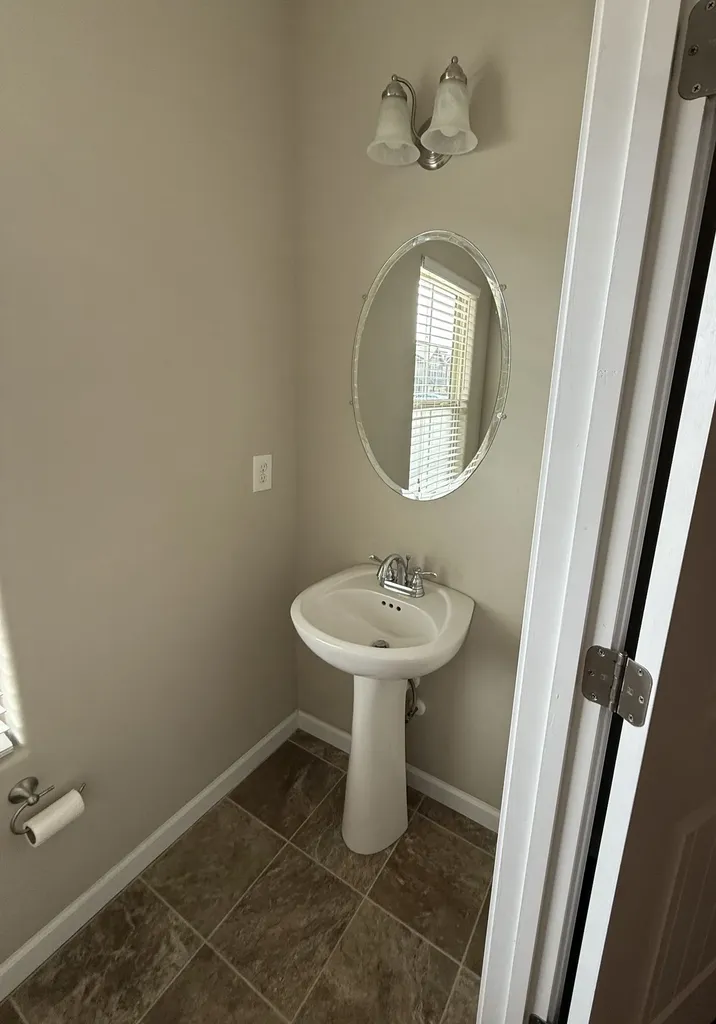 5322 Tony Lama Lane Murfreesboro TN 37128