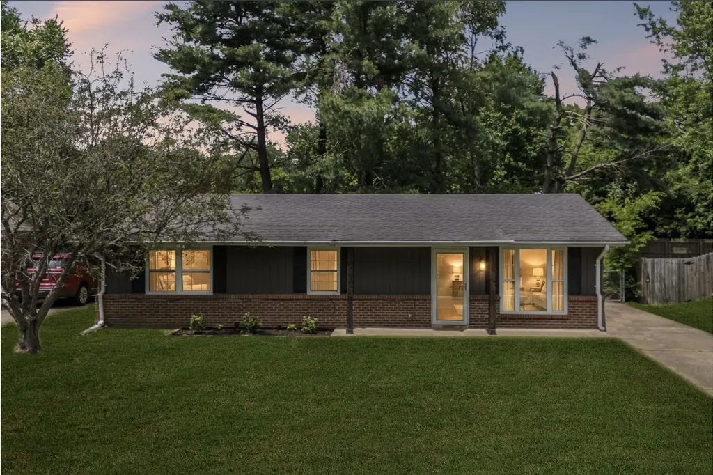 4337 Central Valley Drive Hermitage TN 37076