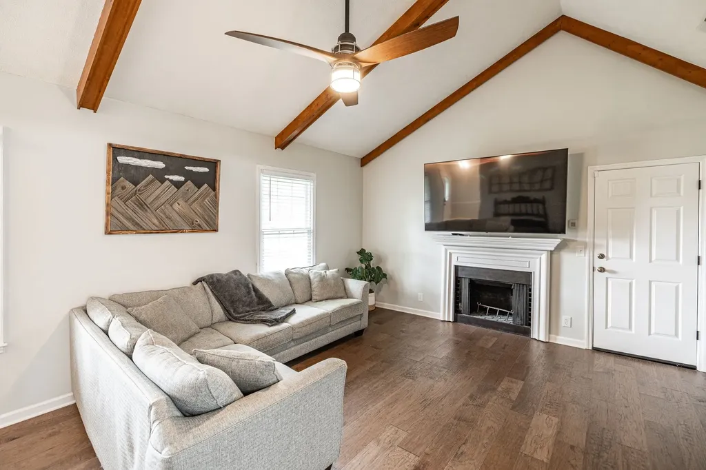 1063 Lakeland Drive Gallatin TN 37066