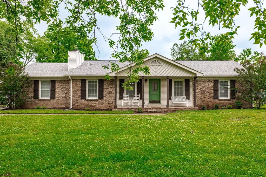 1063 Lakeland Drive Gallatin TN 37066