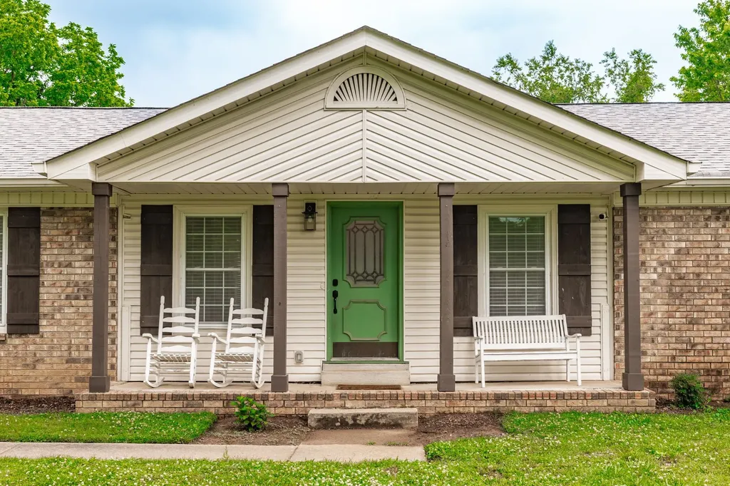 1063 Lakeland Drive Gallatin TN 37066