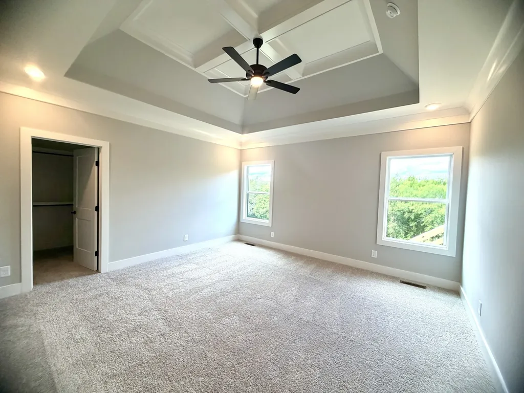 16 Paradise Hills Lane Lebanon TN 37090