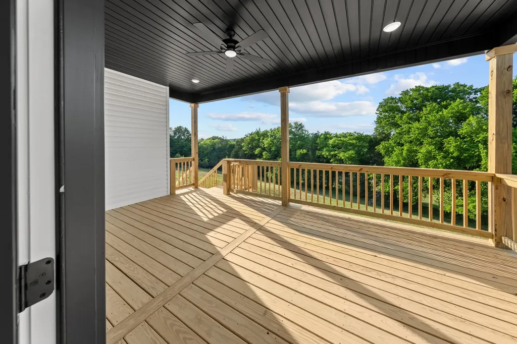 16 Paradise Hills Lane Lebanon TN 37090