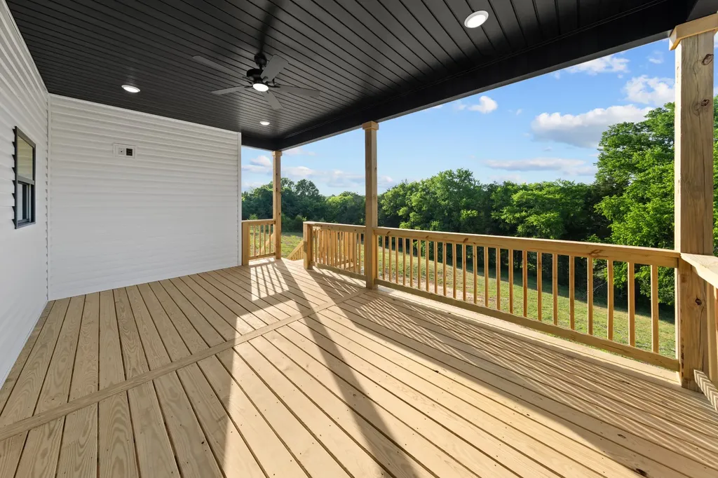 16 Paradise Hills Lane Lebanon TN 37090