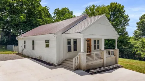 109 Frankfort Street Athens TN 37303