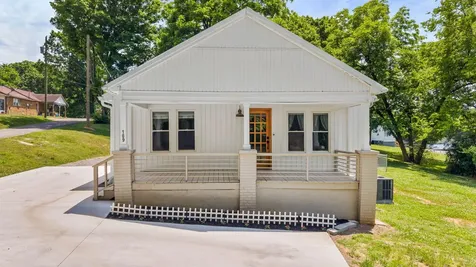 109 Frankfort Street Athens TN 37303