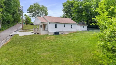 109 Frankfort Street Athens TN 37303