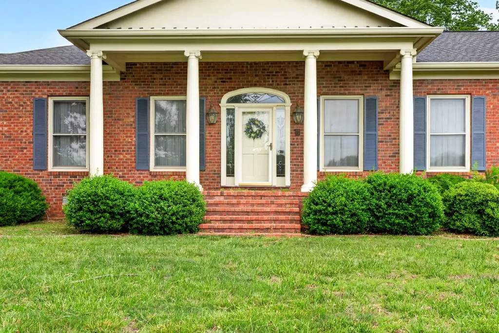 2250 Franklin Road Lebanon TN 37090
