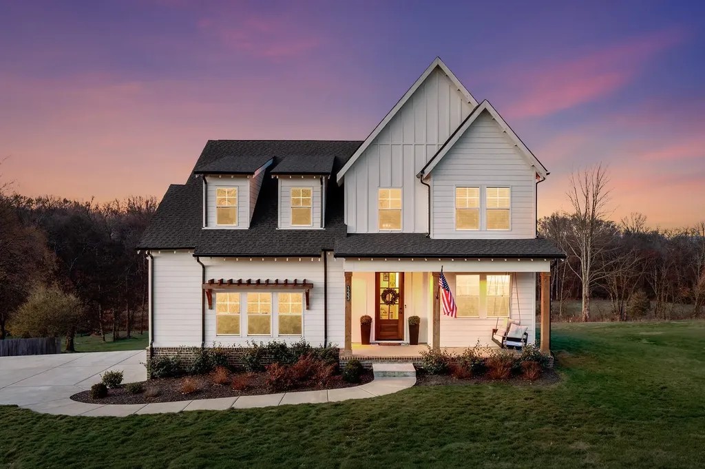 1233 Hartsfield Drive Columbia TN 38401