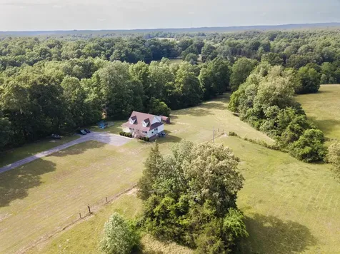 225 Sherman Road Charlotte TN 37036