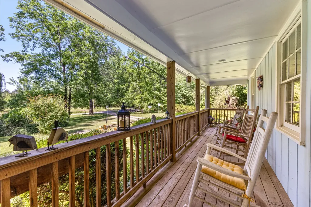 1611 Harpeth Crossing Ashland City TN 37015