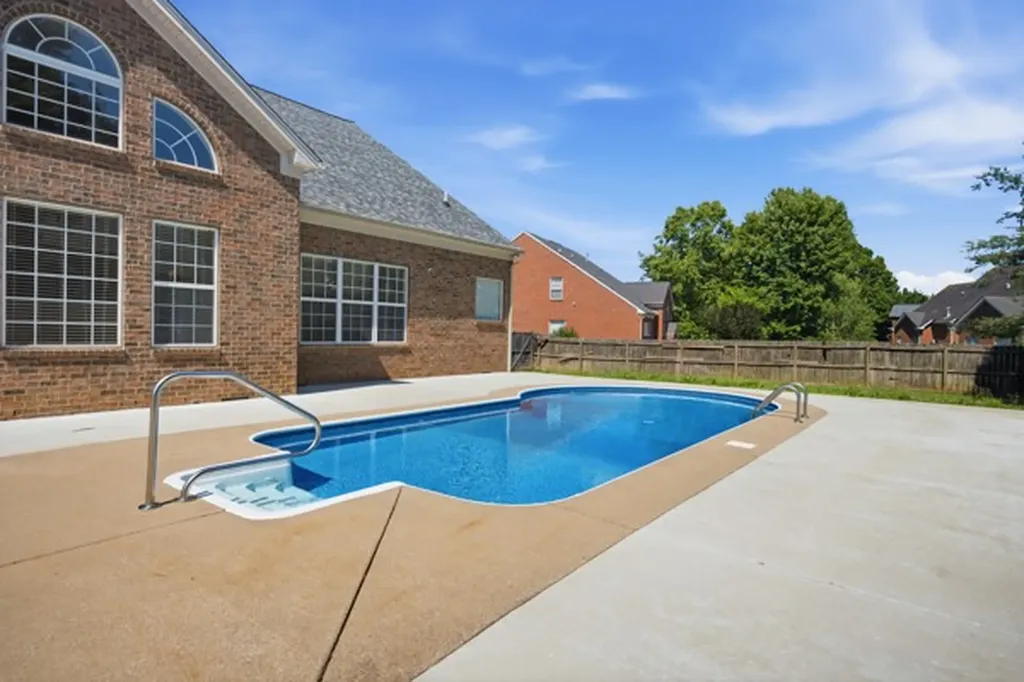 125 Windham Drive Hendersonville TN 37075
