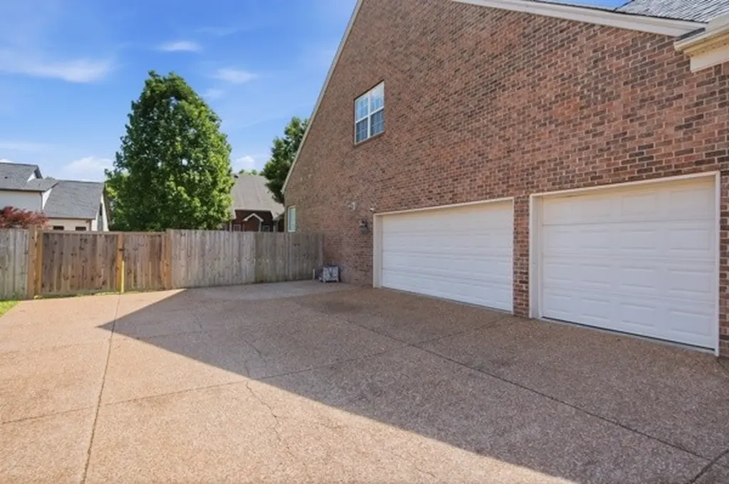 125 Windham Drive Hendersonville TN 37075